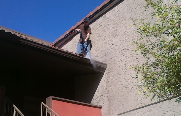commercial-gutter-cleaning-mesa